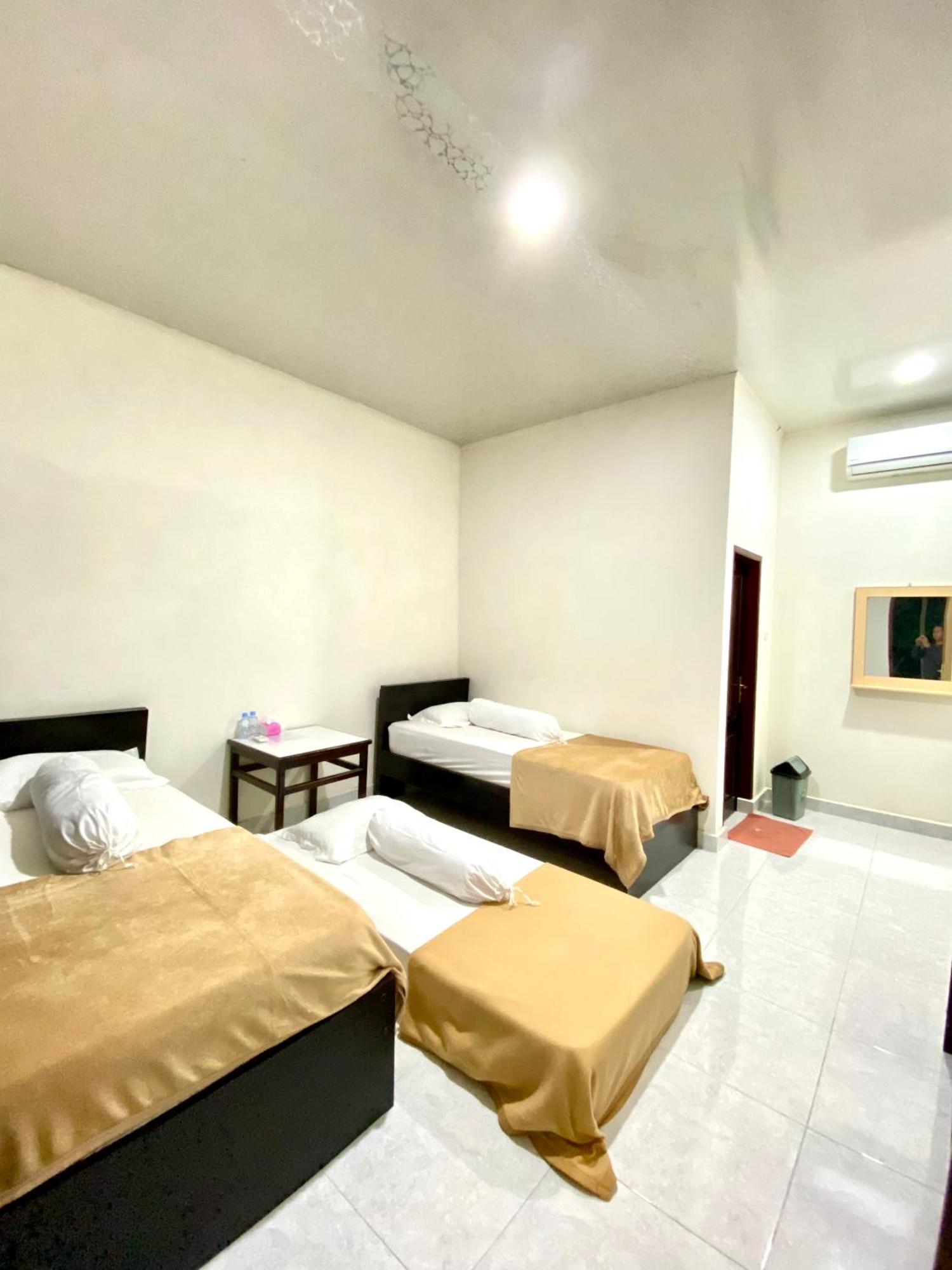 Amadeo Guest House Ratodena Екстериор снимка