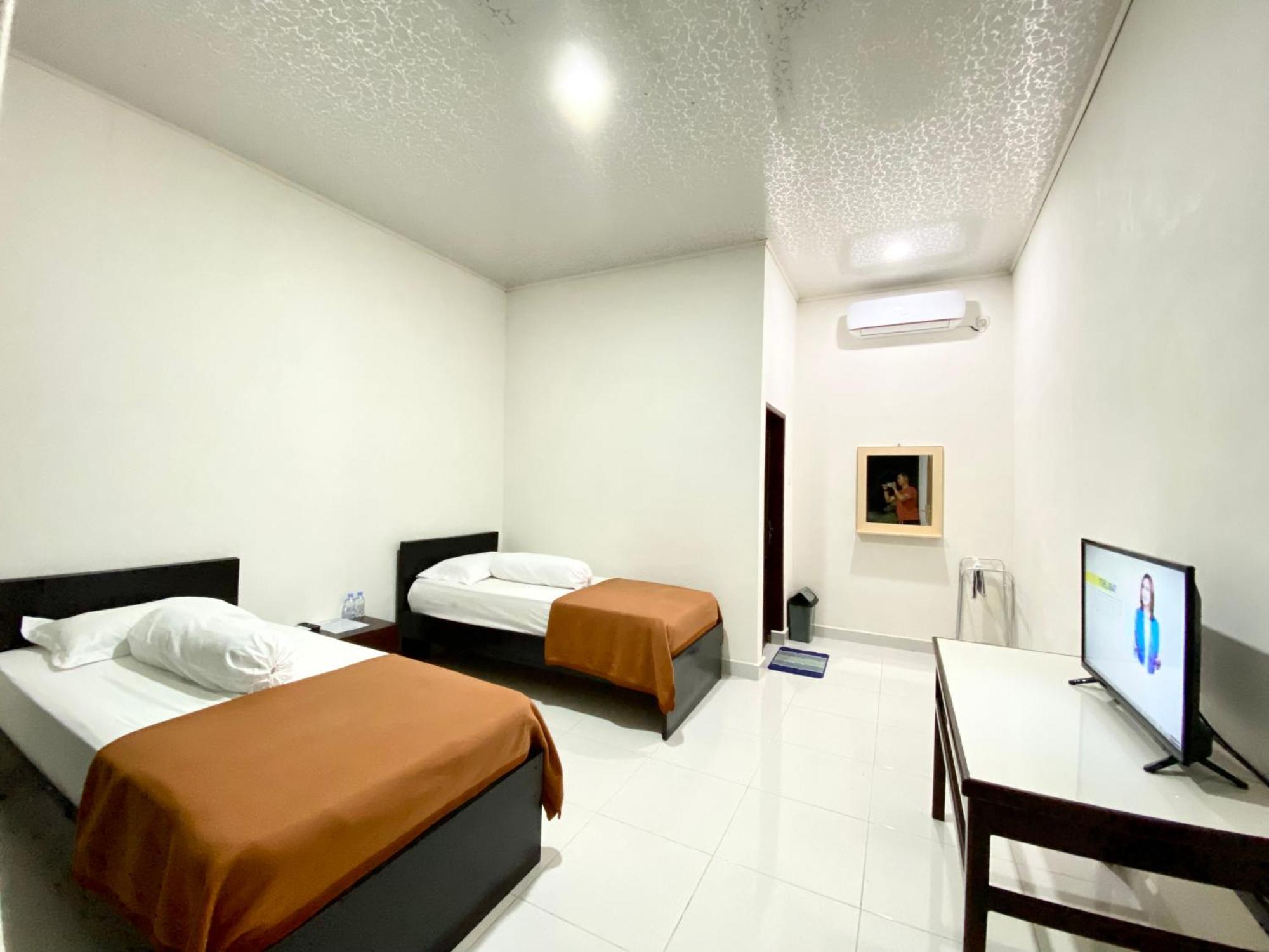Amadeo Guest House Ratodena Екстериор снимка